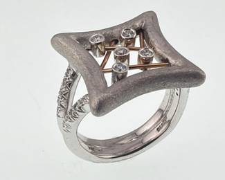 14kt white gold diamond ring