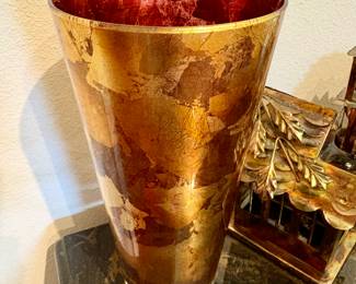 This is a tall, mid-century reverse 24kt gold leaf painted leaded glass Italian vase with a gold and burgundy marbled design.
