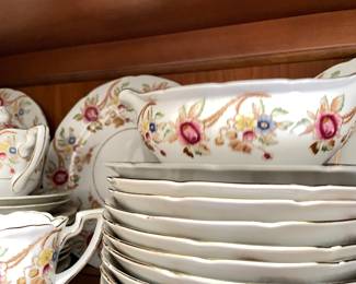 set of dishes