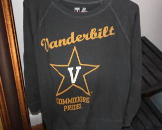 Vanderbilt sweat shirt