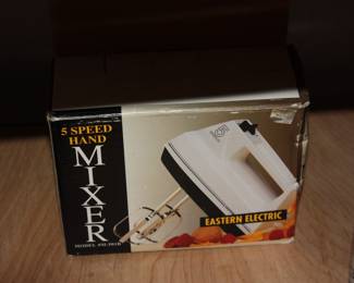 Eastern Electric 5 speed hand mixer