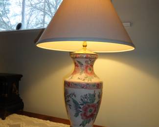 Chinoiserie Porcelain Ginger Jar Lamps