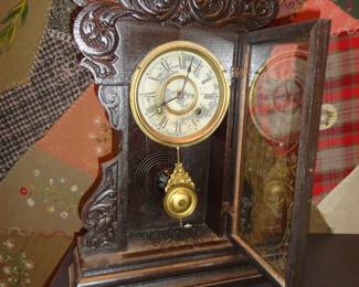 Parlor Clock.  Found the key - wound it up and works like a charm.