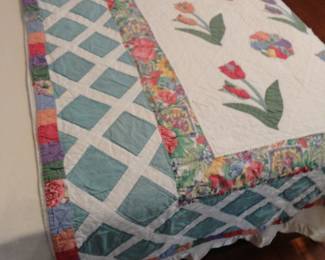 Handsewn vtg cotton applique' Quilt with Tulips