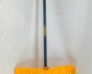 True Temper Snow Pusher