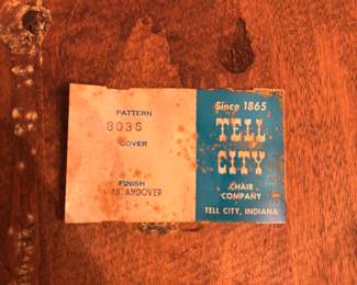 Tell City, IN Hard Rock Maple Dinning Table & 6 Chairs, 2 leafs  $900.00
Tbl: 59”-82”L, 42”d 29” Ladder back Chairs: 17.5”w 15”d 45”t