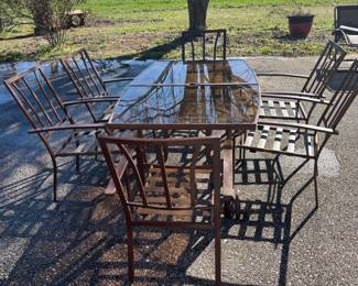 Brown Aluminum Patio table & 6 chairs
$ 250.00. Tbl: 64”L 39.5”w 28”t
Chr: 23”w 21”d 35”t