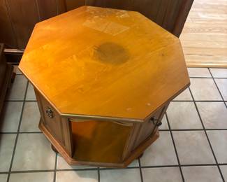 Octagonal Maple End Table $ 125.00
25”w 25”d 21”t