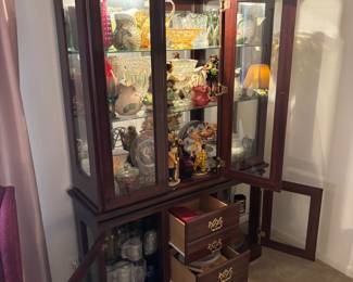 2 piece China Cabinet lighted 2 drawers 3 doors, pressed wood
$300.00  50”w 16”d 86”t