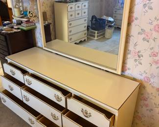 White w Gold trim MCM dresser w mirror wood  $250.00     
60”w 18”d 29”- 72” t w mirror 