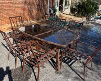Brown Aluminum Patio table & 6 chairs
$ 250.00. Tbl: 64”L 39.5”w 28”t
Chr: 23”w 21”d 35”t