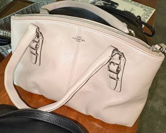 Coach Mollie Tote Ice Pink second image