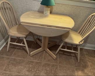 International Concepts Drop Leaf Dining Set with Two Windsor Chairs