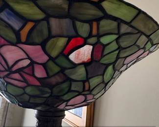 Tiffany Style Stained Glass Floral Floor Lamp second image