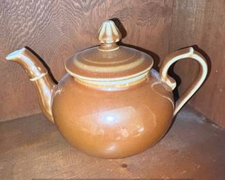 Longwy Faienceries de Longwy Earthenware Teapot