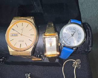 Assortment of Womens Wristwatches fourth image