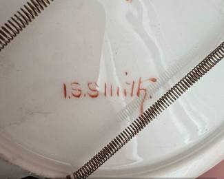 HandPainted Porcelain Decorative Plate with Floral Motif and Gold Gilt Rim second image