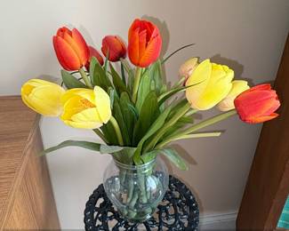 Ornate Black Metal Plant Stand with Round Lattice Top third image