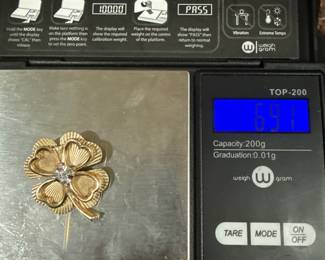 14K Yellow Gold Diamond Four-Leaf Clover Brooch Pin