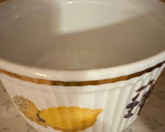 Royal Worcester Evesham Gold Souffl Dish second image