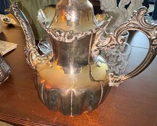 Liberty Silver Co. Quadruple Plate Teapot second image