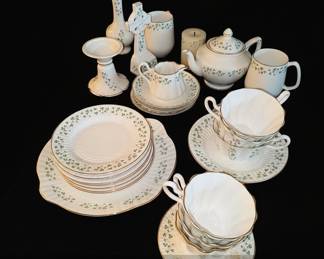 Royal Tara Trellis Shamrock Pattern Fine Bone China Tea Set