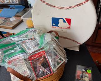 Lots of baseball cards