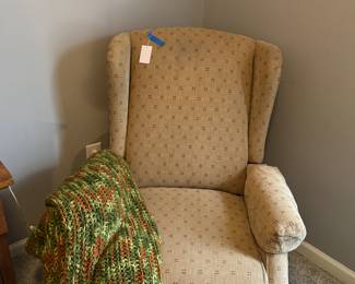 Wing chair