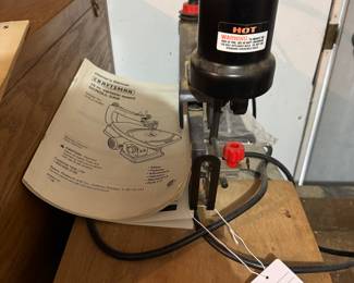 Scroll saw