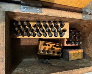 Vintage punch set in great wooden box
