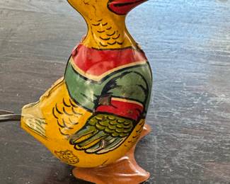Vintage J. Chien metal windup duck