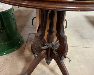 F43. Oval Marble Top Side Table									29” x 21” x 29”