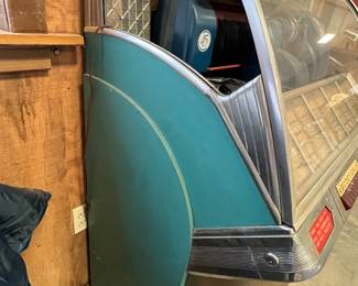 Seeburg Juke Box, 