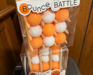 Bounce Battle Wood Edition Game Set, Royal SF9110 Microcut Paper Shredder