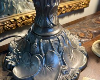 Tiffany Style Stained Glass Bridge Table Lamp