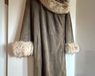 Circa 1960s Nordstrom Best Fur Trimmed Brown Suede Leather Coat