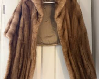 Frederick Nelson Light Brown Mink Fur Stole
