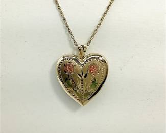 Vintage 14K Yellow Gold Filled Heart Locket Necklace
