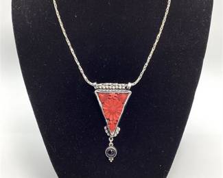 Vintage Sterling Silver Carved Cinnabar & Black Onyx Pendant and Chain