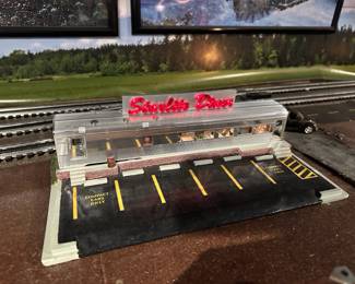 K-Line K42404 O Operating Starlite Diner