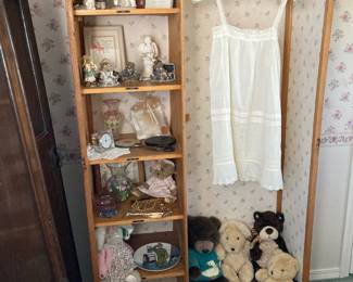 Enesco Children Figurines, Boyd's Bears Figurines, Early 1900s White Cotton Cami Nightgown
