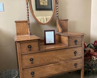 Oak Barley Twist Vanity Dresser with Swivel Mirror