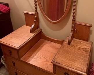Oak Barley Twist Vanity Dresser with Swivel Mirror