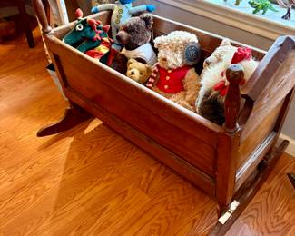 Large antique cradle 
