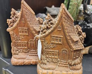 Several sets of old bookends