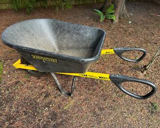 True Temper Wheel Barrow