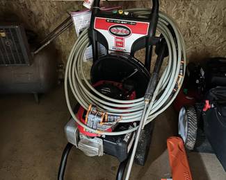 Simpson MegaShot 3000 PSI Gas Pressure Washer
