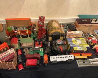 Lionel Trains Accessories