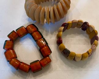 Bracelets, including "Sent Murano" lower left