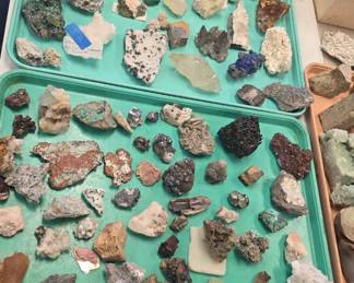 Awesome rock and mineral collection!! lots of different kinds. 